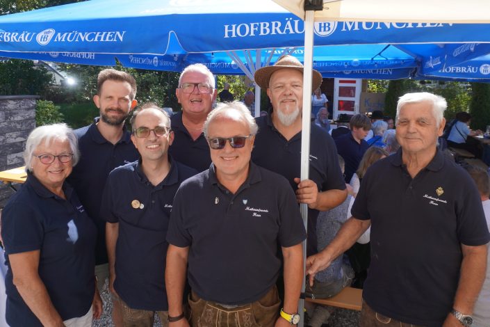 Gruppenfoto der Maibaumfreunde Haar beim Sommerfest 2026